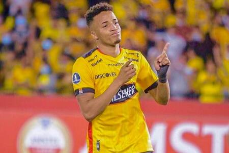 Byron Castillo, posible refuerzo del León, dejaría a Ecuador fuera de Qatar 2022