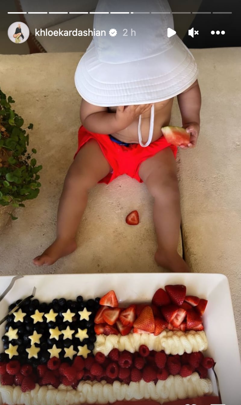 El bebé de Khloé Kardashian celebrando el 4 de julio