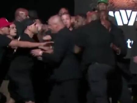 VIDEO | Así fue la pelea campal entre equipos de Jake Paul y Nate Diaz