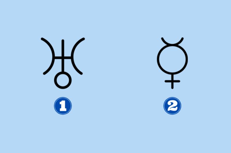 Dos opciones: la primera es el símbolo de urano, y la segunda el símbolo de mercurio.